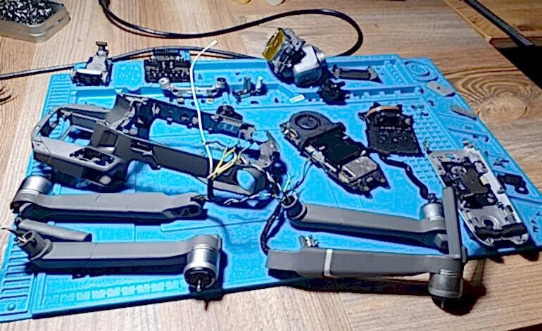 Parça Değişimi 5 drone fabrika 24